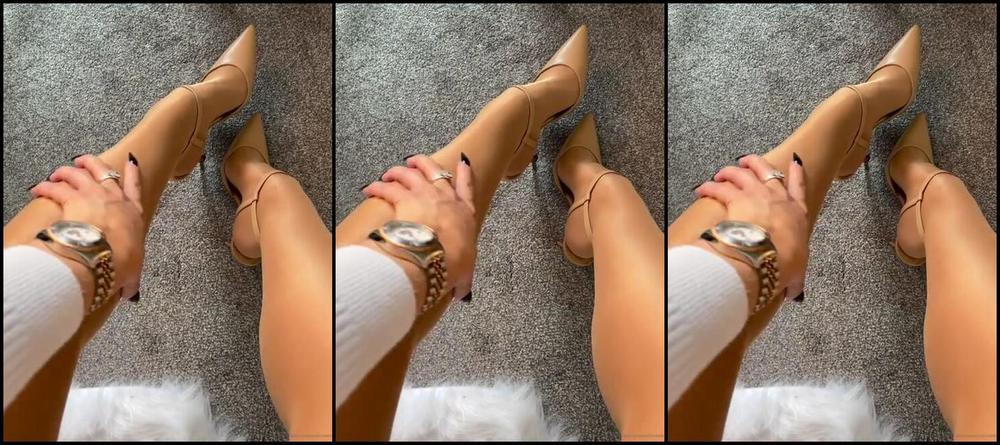 The Queen Of Sole Aka Missesdiscreets Onlyfans Good Morning Do You Like My Wolfords Neon 40 In Gobi And My Beautiful Nude Louboutin S 1