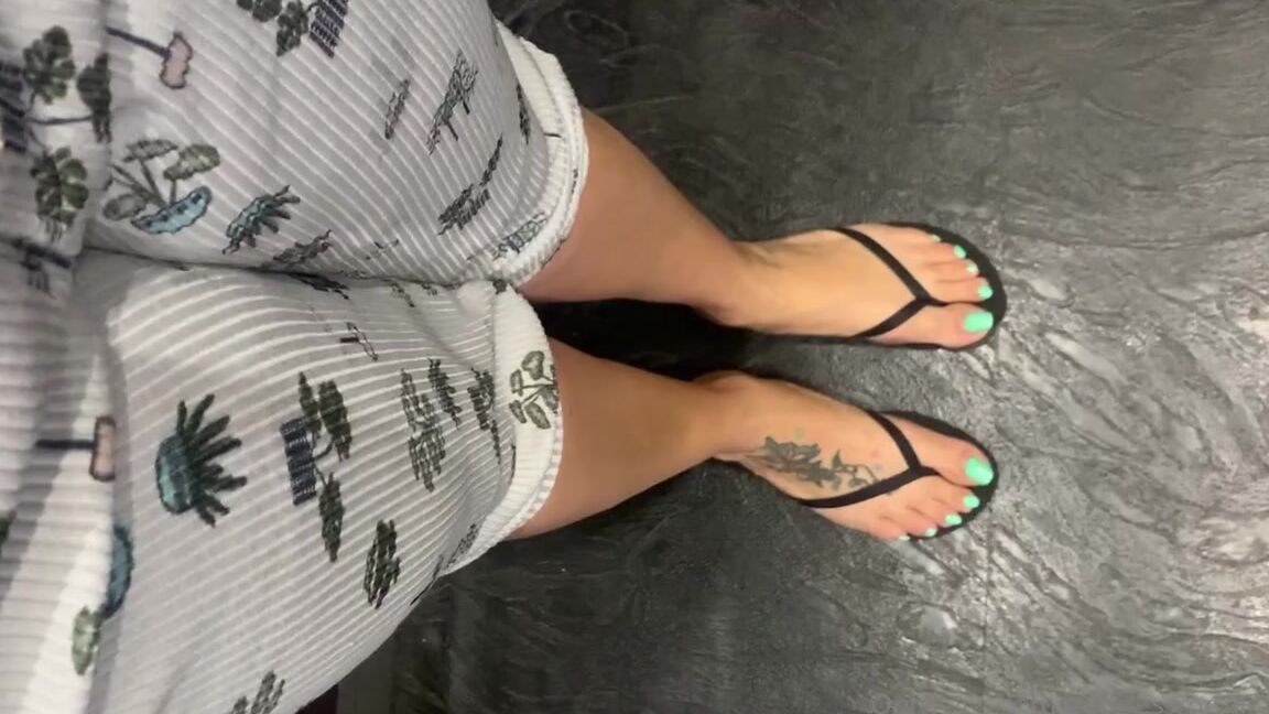 Goddessmonica00W Onlyfans Flip Flop Frenzy 1P