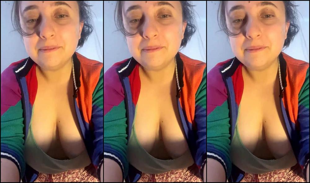 Masha Hairy Stream Started At Pm Waiting For My Therapist Appoin