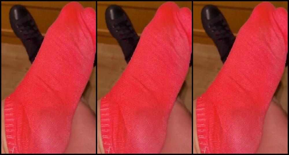 Caliupe Feet Nicknamed Caliupe Feet Foot Fetish 10 03 2024 Onlyfans Video Passei 3 Horas Na Academia Hoje