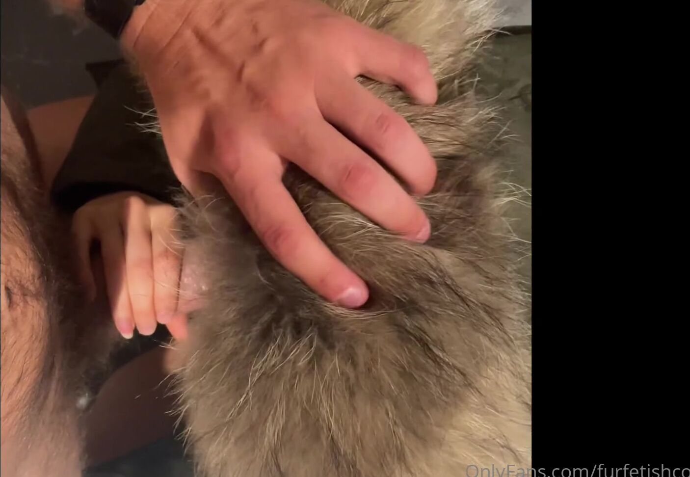 Furfetishcouple Here You Go Guys Some More Love For The Woolrich Have To Say The Fur Collar On The Wool