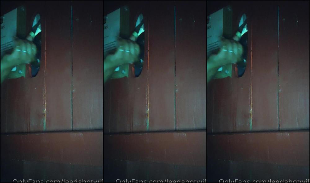 Leedahotwife Gloryhole At The Loft