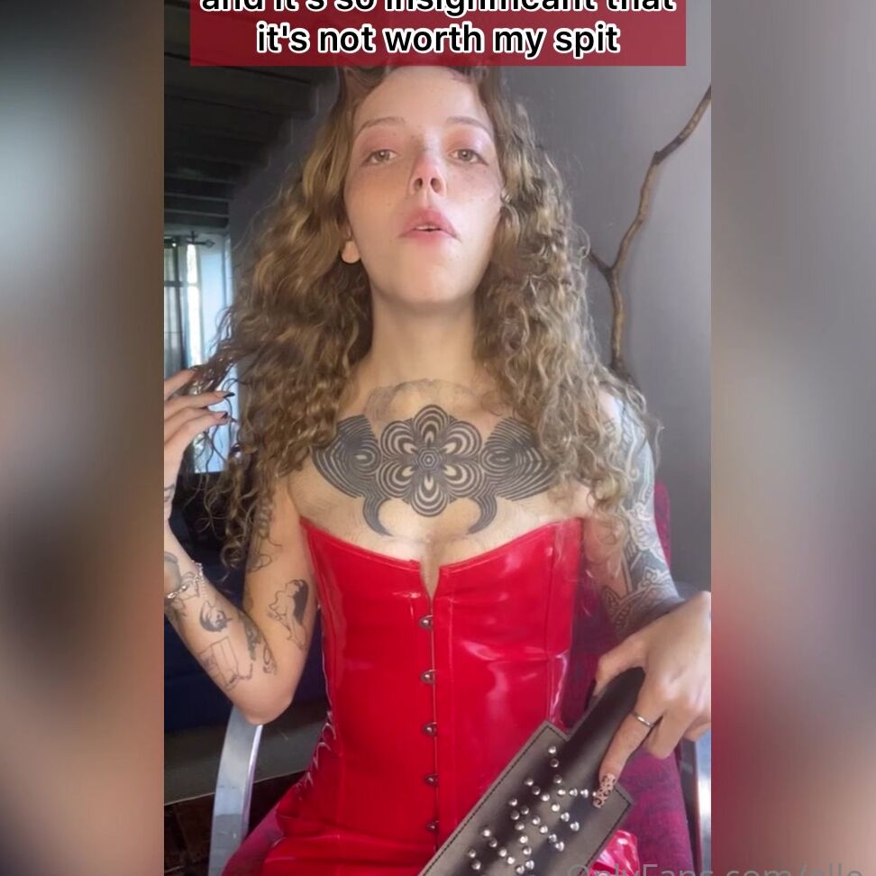 Elle O F 2186948686 08 08 2021 Sph Spit Humiliation The Sucker Wanted To Hear What I Think About Him Don T