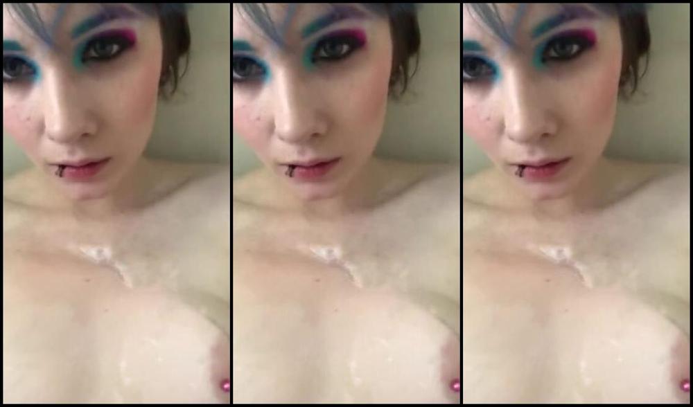 "Wtfamidoing300" Dyed Hair, Pierced Nipples, Tattooed, Bathtub, Smoking Fetish, Skinny, Suggest Wtfamidoing300 Bath and a cigarette Pornhub