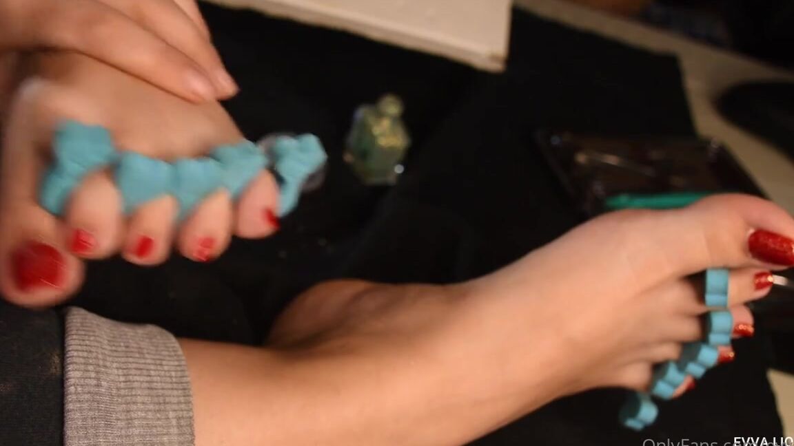 Evvalion Nicknamed Evvalion 04 22 2021 Onlyfans Video Good Night Loves Excuse Because I Was Very Busy The Last Week But I Miss You