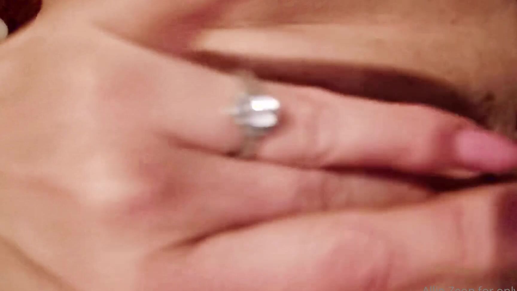 Allie Zeon Horny Don T Worry I Will Entertain You With This