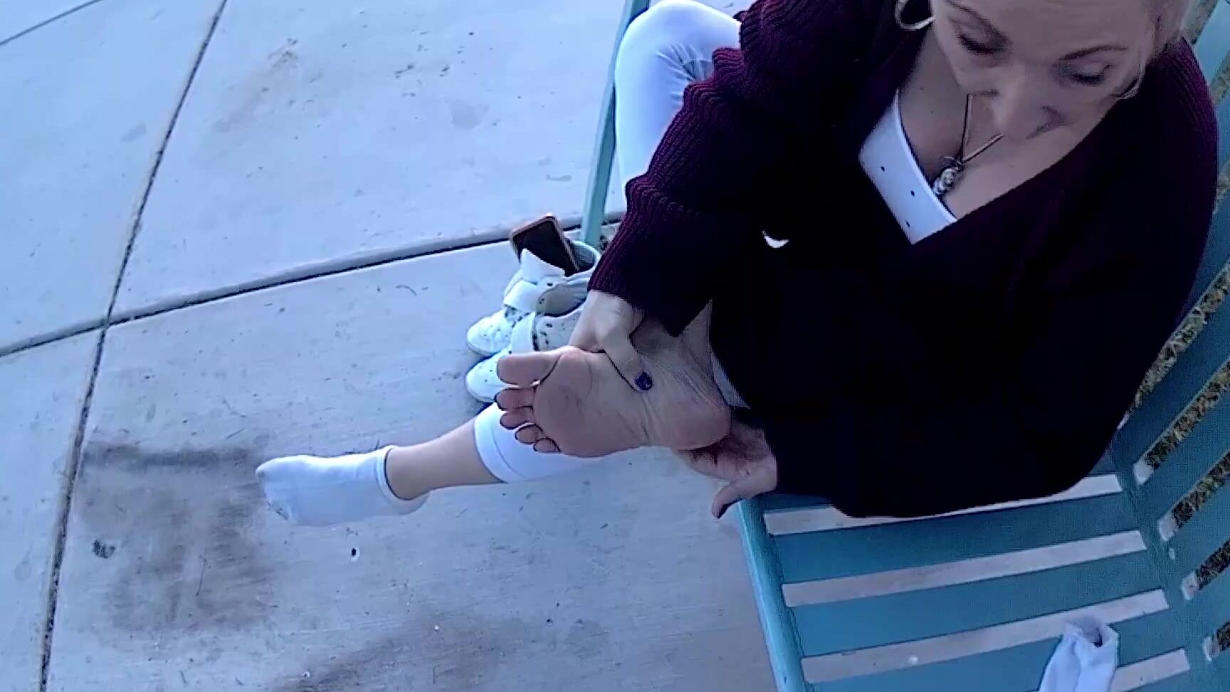 Madamemasters Sexyfeetdirtysockpublicpark