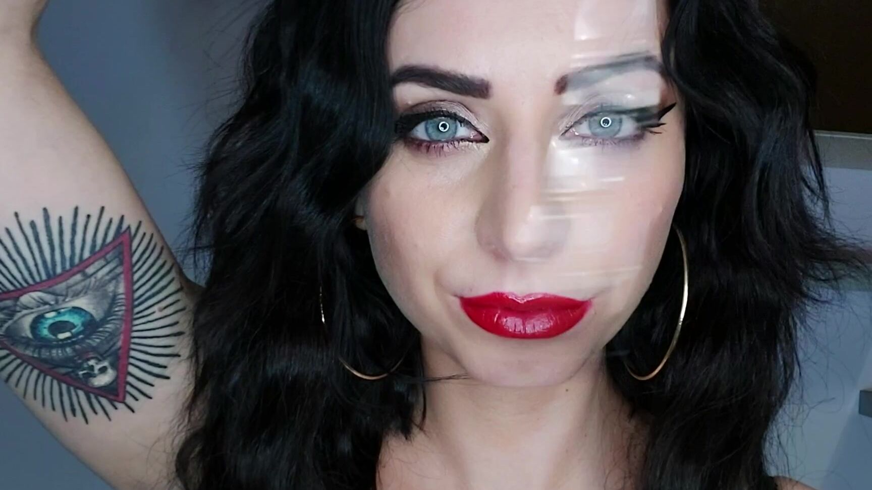 Moneygoddesss Orgasming Eyes