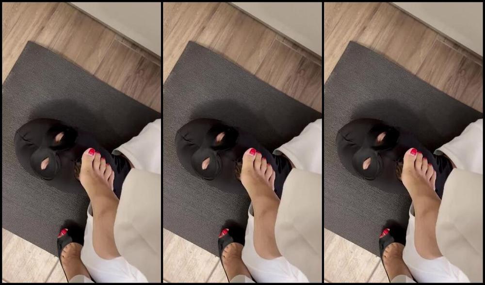 Deapistilla Nicknamed Deapistilla1 09 22 2023 Onlyfans Video Foot Gagging In Pausa Pranzo