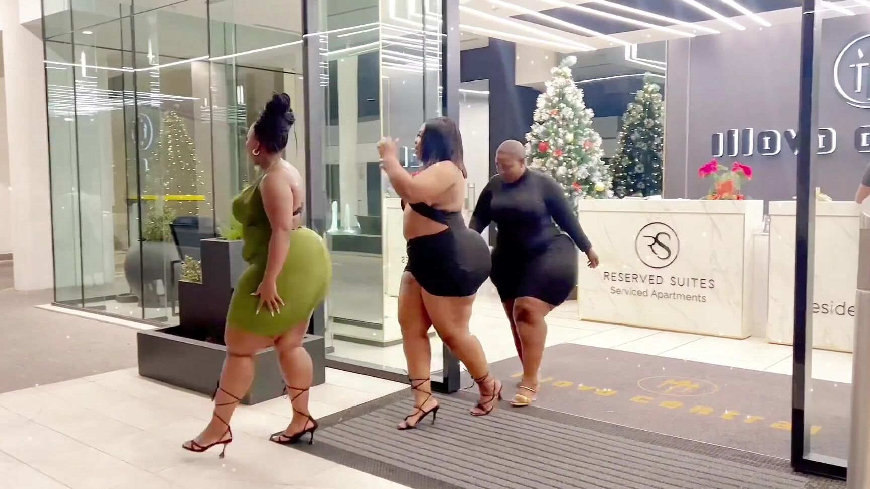 Doggystyle, Straight, BBW, Amateur, Threesome, Ebony, Big Ass, SSBBW The Real Liso & Sama Sensual - Natural African MONSTER ASSSSSES SiteRip