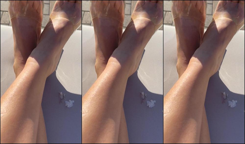 Princess Amber 2022 10 14 2639884027