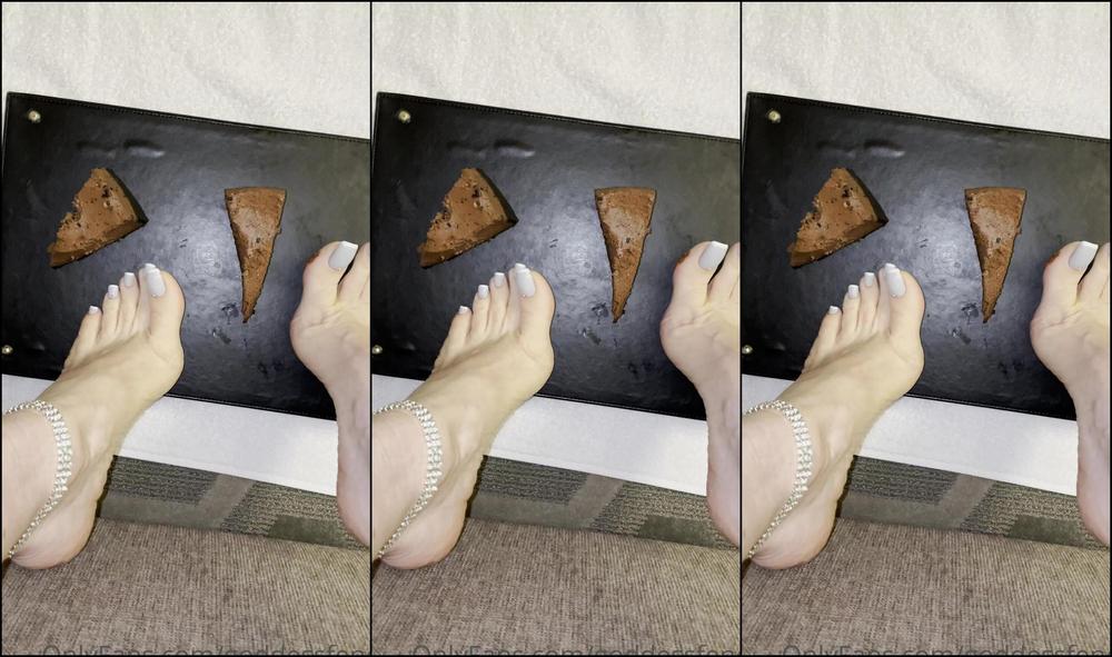 Goddessfendi 2030529472 02 12 2021 Something Sweet For Valentine S Day