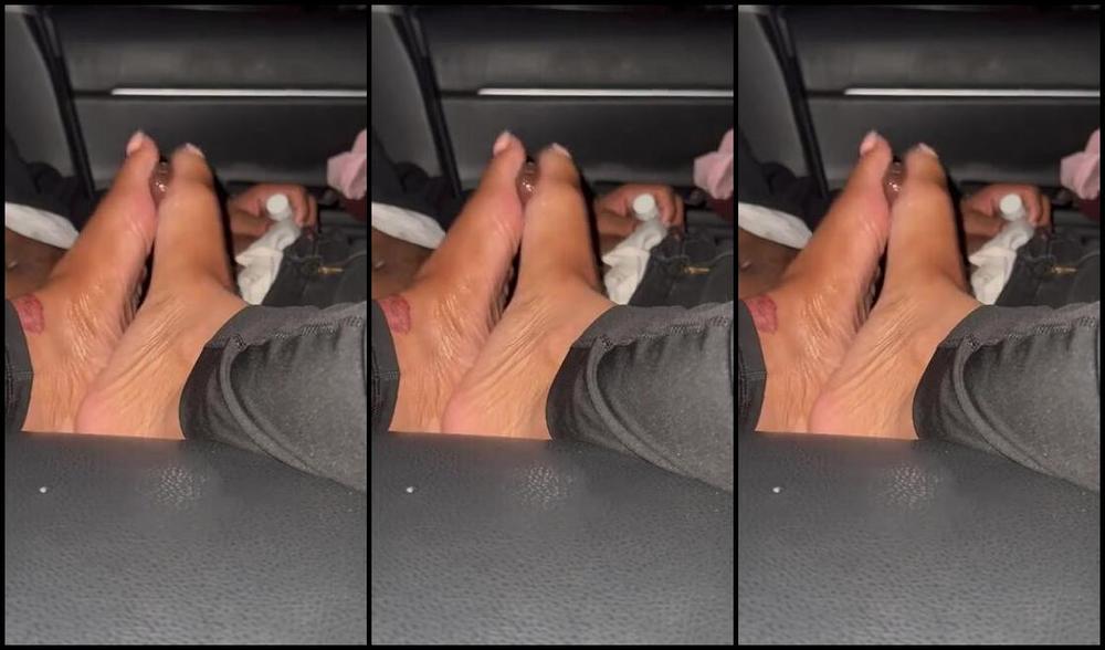 Footmazinggds Nicknamed Footmazinggds 11 14 2023 Onlyfans Video I Hate My Voice So Much What Yall Think