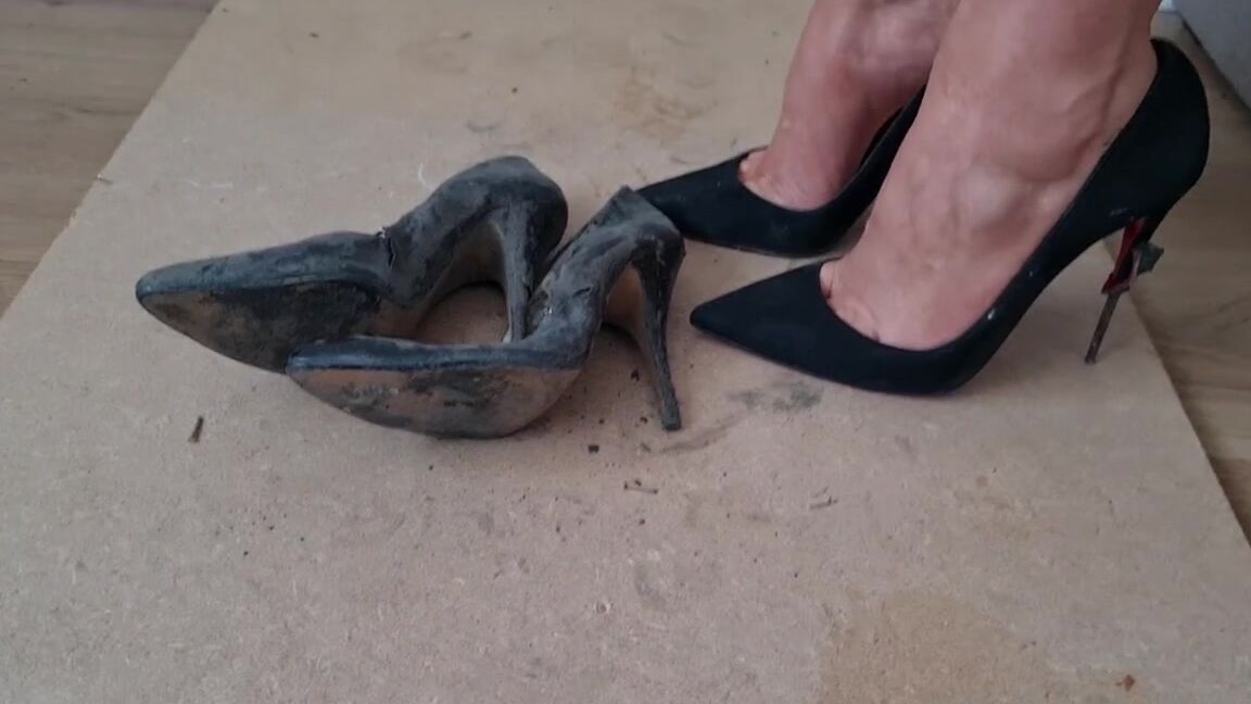 Kats Worn Heels Nicknamed Katswornheels Onlyfans So These Faith Vintage Heels Have Had A Hard Life Ive Crushed Them Stamped Them Into