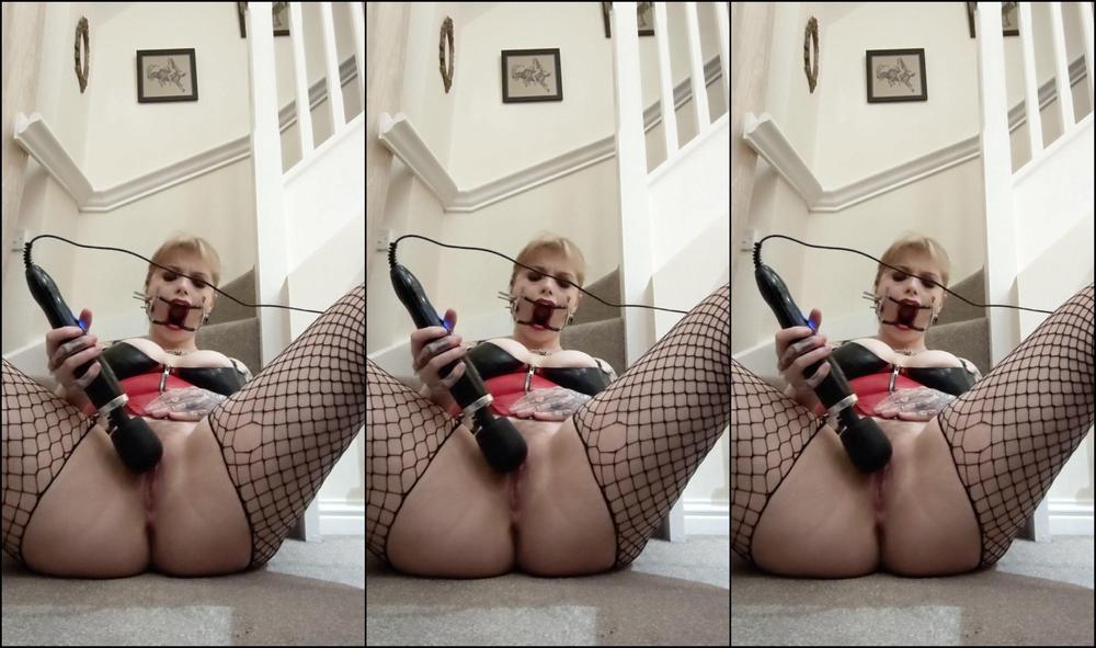 Missmarilynxx Treated Myself To Some Subspace Time