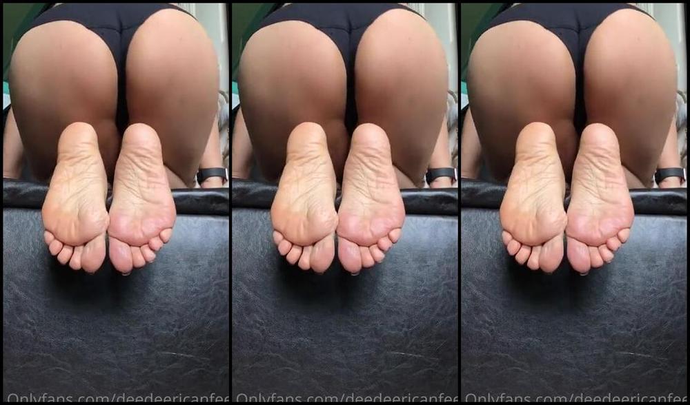 Deedeericanfeet Onlyfans My Cute Soft Wrinkly Soles Wiggling And Some Cheeks For U