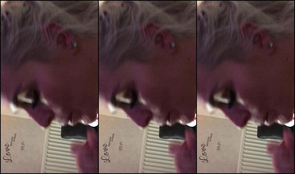 Amateur,Blonde,Blowing Bubbles,Cum In Mouth,Nudity/Naked fanfucks custom blowjob video ManyVids