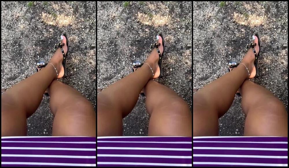 Sassy Toes Aka Sassytoesforyou Onlyfans I Really Am In My Own World When Im Making Content For You Guys 2