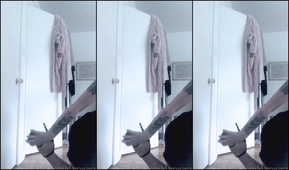 daisyswan-06-10-2020-1026314985-part-1-of-my-ass-training-series-i-introduce-you-to-my-tight-lil-asshole