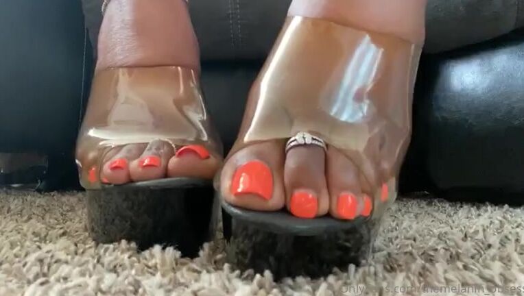 Themelanin Obsession Onlyfans I Want Orange Again And My Nails Were Long How I Like Themp