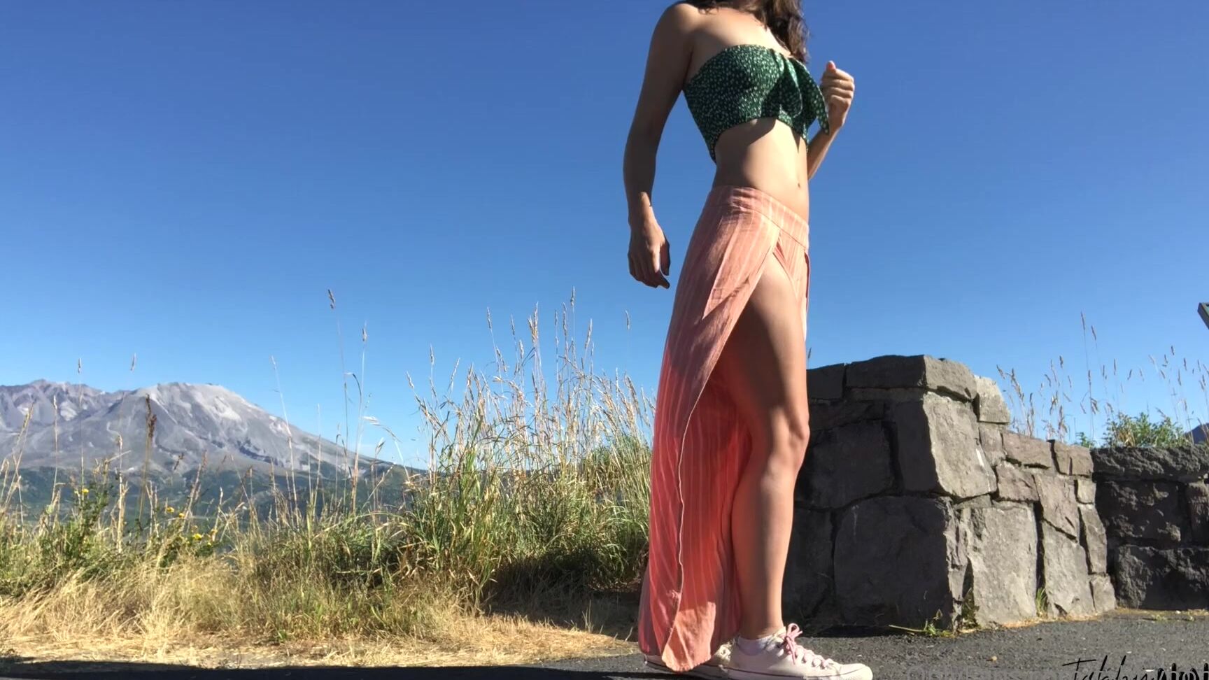 tabbynoname-21-08-2021-2199431147-almost-forgot-about-this-one-it-would-have-been-a-great-full-scene-if-other-people-didn-t