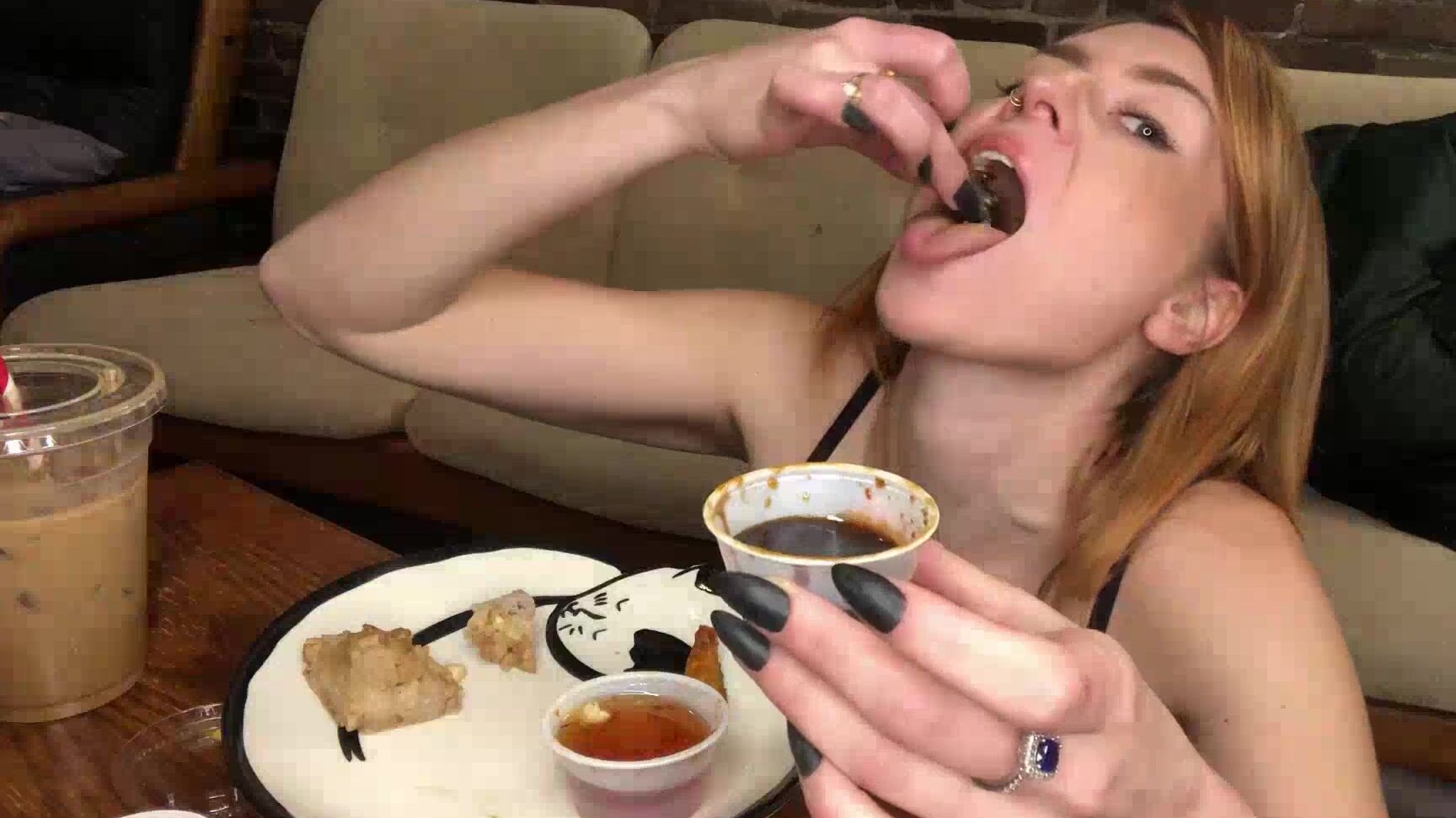 "Miss Mindy" financialdomination, food, games, joigames, mouthfetish Findom Food Fetish Game Manyvids