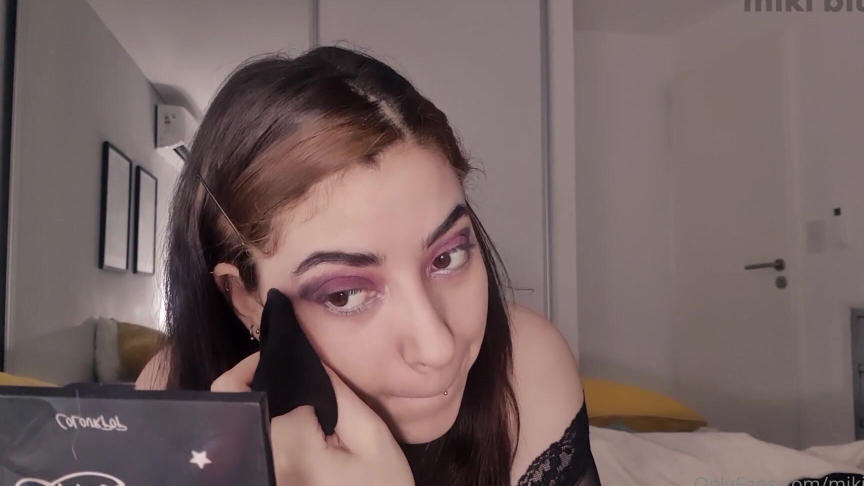 Mikiblue A Long Ass Video Of Me Doing My Make Up If Someone S Into That I Mean U Could Be And Th