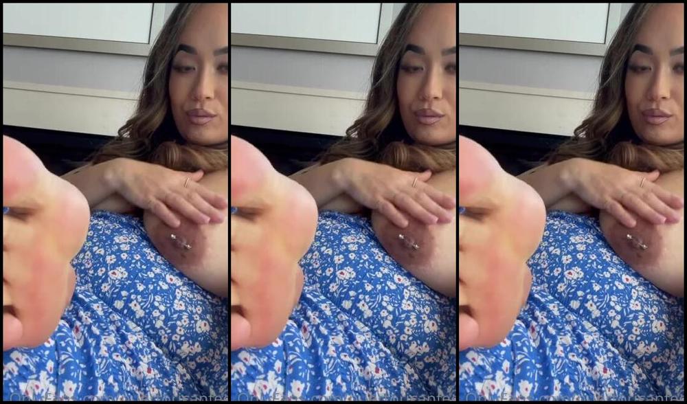 Puerto Rican Nicknamed Puertoricanfeet Onlyfans Toe Wiggles With My Titties Out