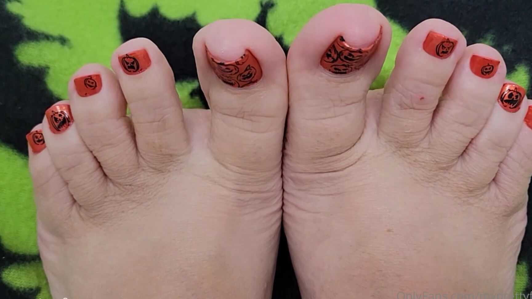 Myprettyfeet Day Of The Days Of Clip O Ween Did You Enjoy Your Halloween Treat Halloween Feet F
