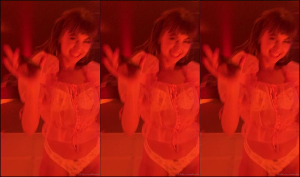 Abbiemaley Riley And Me Went To A Party Early And They Didn T Even