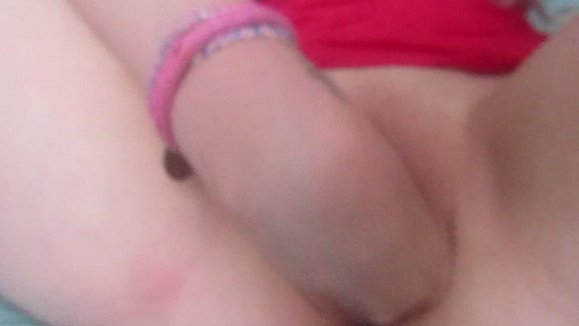 Sydneyharwin Fisting My Little Innocent Pussy