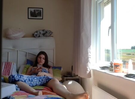 hidden cam, teens (18+), 18 & 19 yrs old, solo female, solo masturbation hidden camera in girl s wardrobe Manyvids