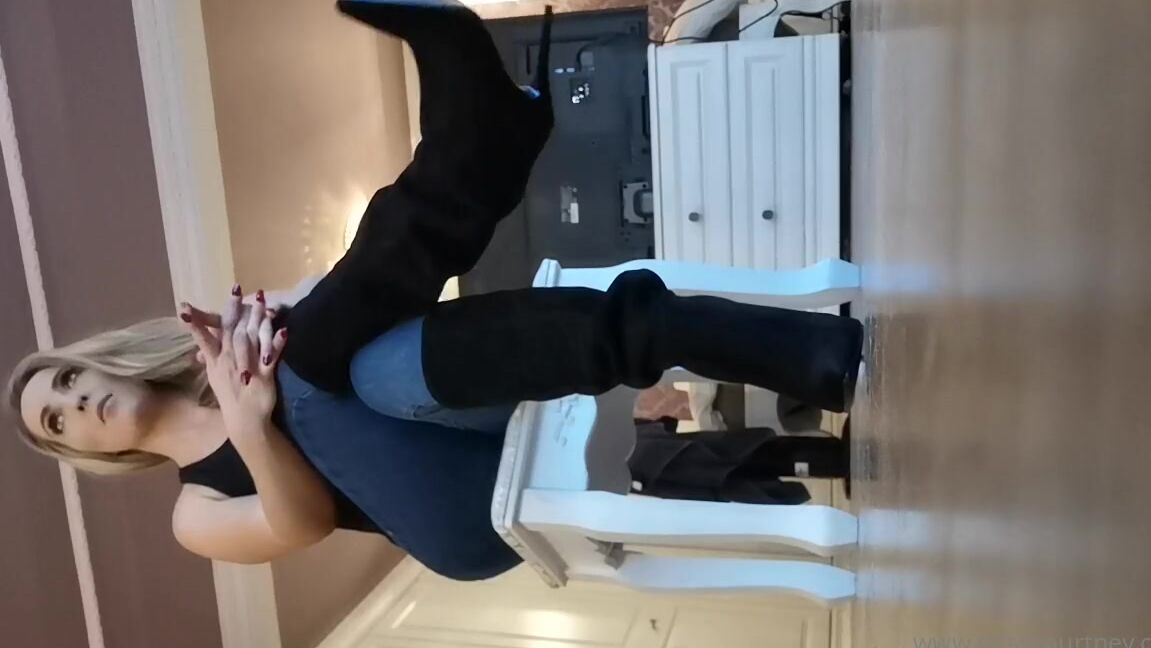 Misscourtneym Onlyfans Task Thursday Is Here You May Start For 8 Minutes Tonight At Any Time If You Like I Can Onlyp