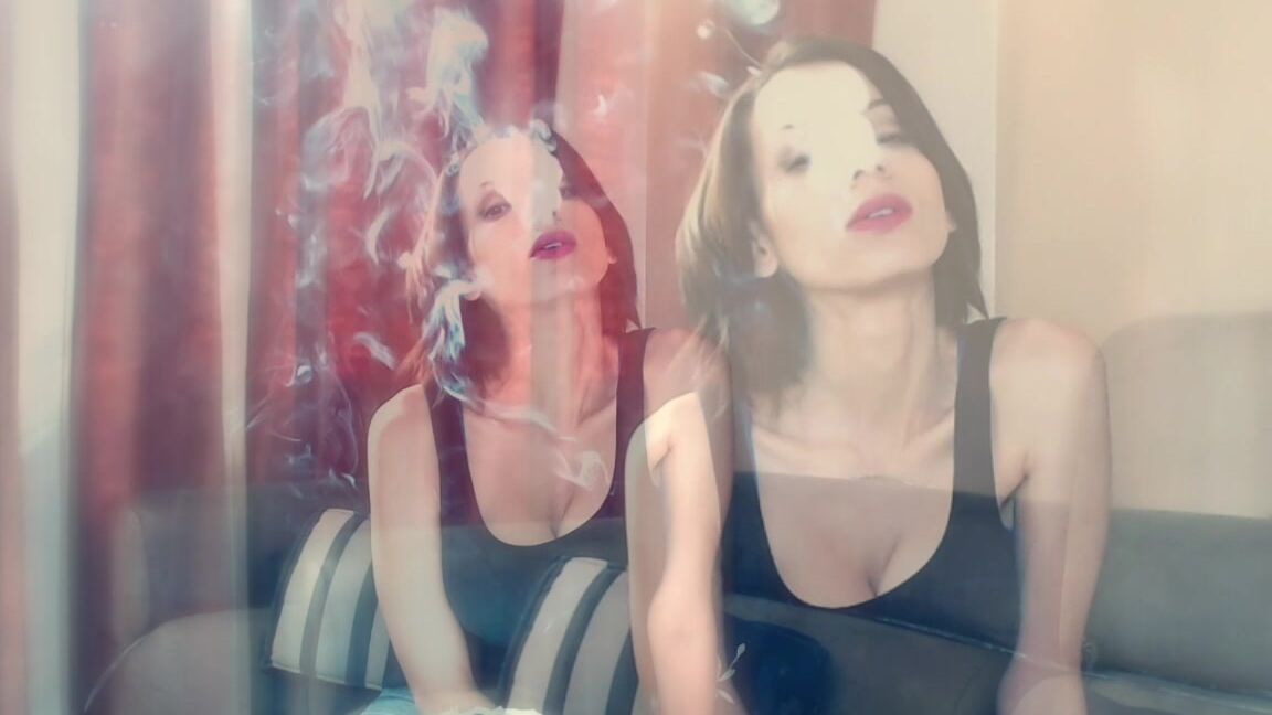 Xxxcaligulaxxx Sensual Topless Joint Smoking