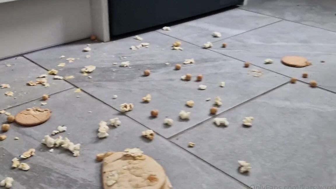 Kats Worn Heels Nicknamed Katswornheels Onlyfans Part 2 Flats Are So Under Rated I Think These Are Sexy As Fuck Especially Walking