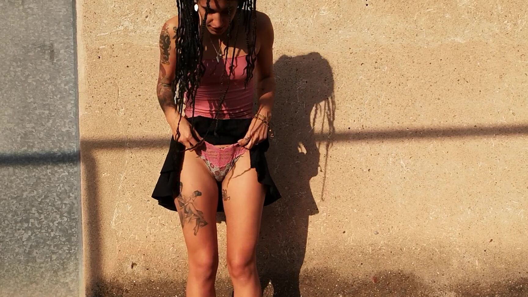 "kristenwylde" jeanspantswetting, outdoors, pee, toiletfetish, wetandmessy Peeing my panties manyvids