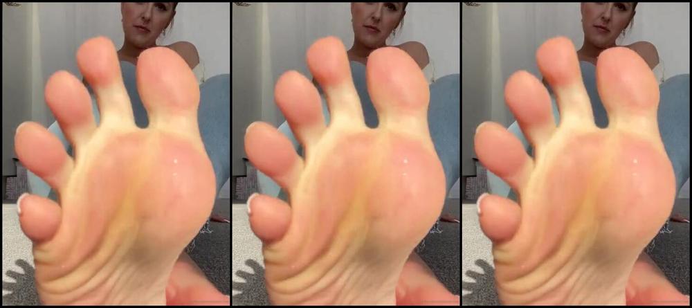 The Queen Of Sole Aka Missesdiscreets Onlyfans How Far Will You Go To Please Your Queen