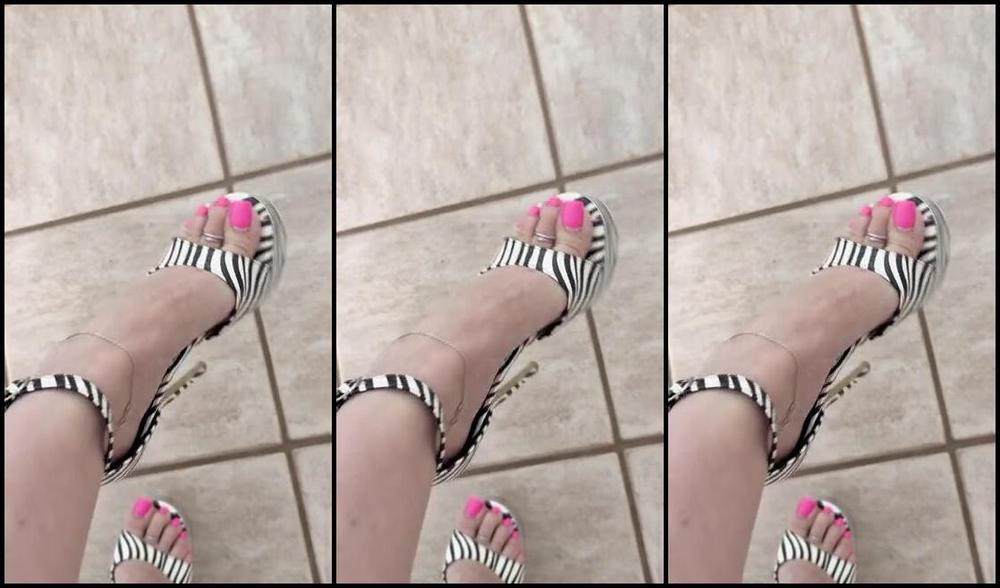 Miss Heels Lisa Nicknamed Missheels07 05 06 2025 Onlyfans Video More Heels Walking And Dangling Videos Ww