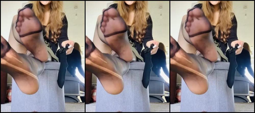 The Queen Of Sole Aka Missesdiscreets Onlyfans Love A Little Blooper