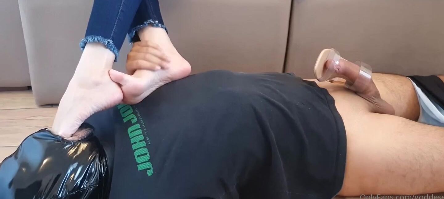 Goddesselisaa Onlyfans I Love This Shoe It Shows All My Feet So You Can Appreciate This Beauty That Controls Your Whole