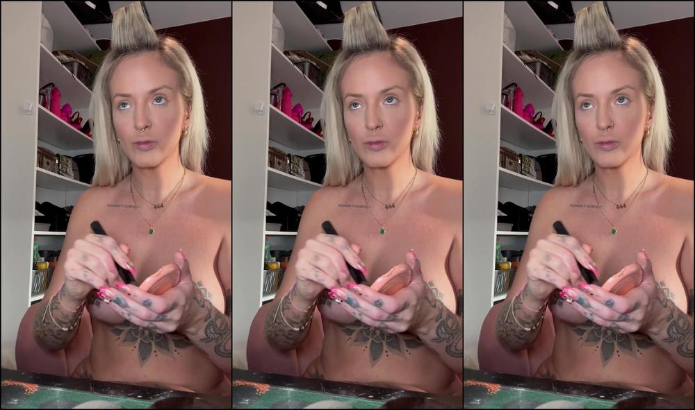 Gigi Patsy 3580189409 11 25 2024 Getting Ready This Morning