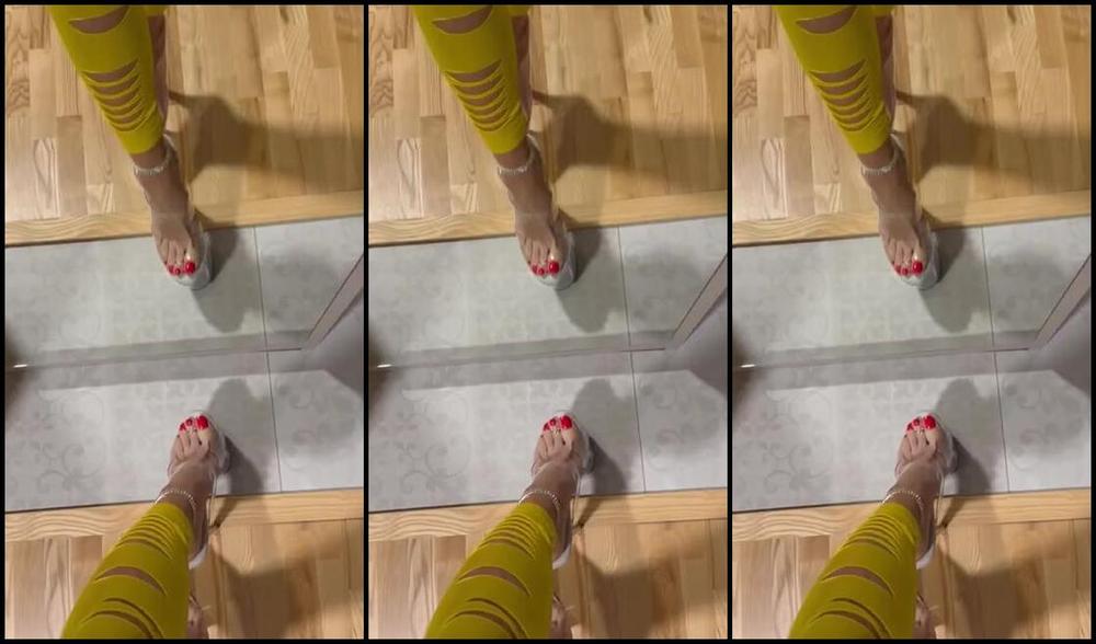 Inga Llery Nicknamed Inga Llery Foot Fetish 12 12 2023 Onlyfans Video Flamingo