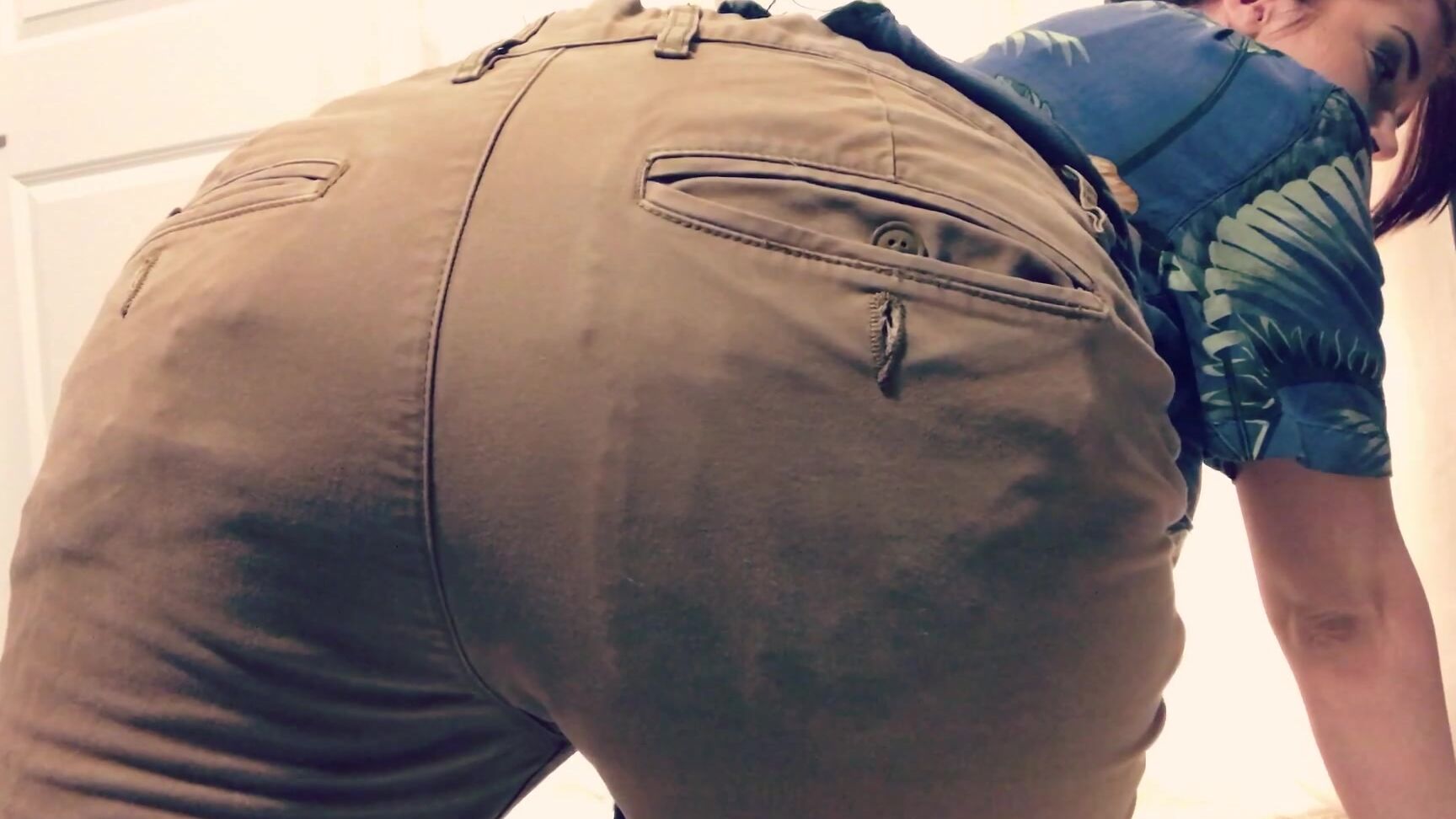 Cherry Buscemi Farting In Boyfriends Clothes