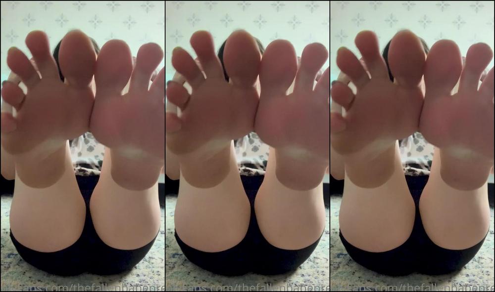 thefallenbabepremium-19-09-2020-893329427-socks-dance-joi-cei-you-are-watching-me-dancing-and-having-a-great-time-i-notice-you-an