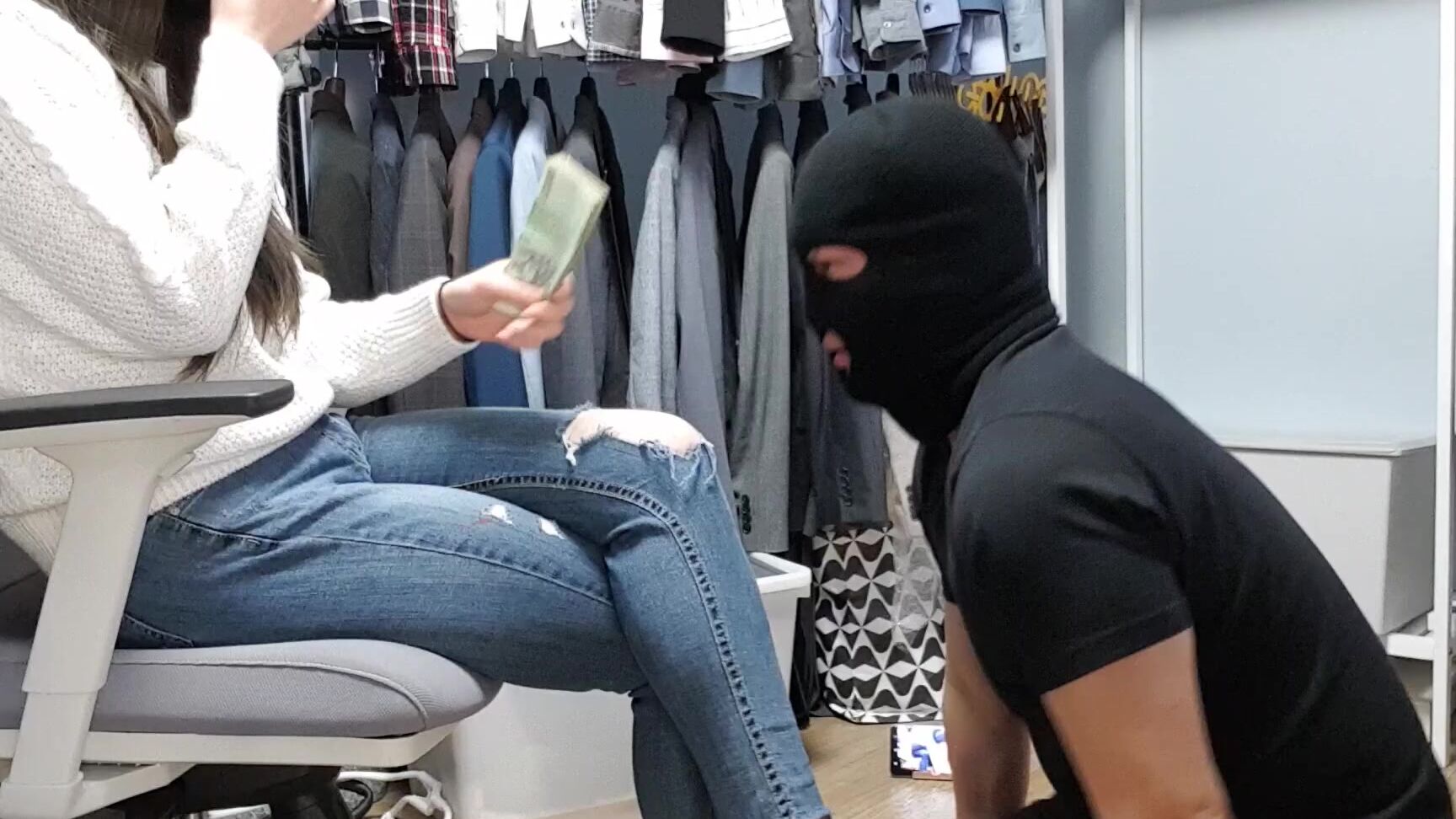 fdshmj 2020-12-24 An ugly man's cash tribute Onlyfans