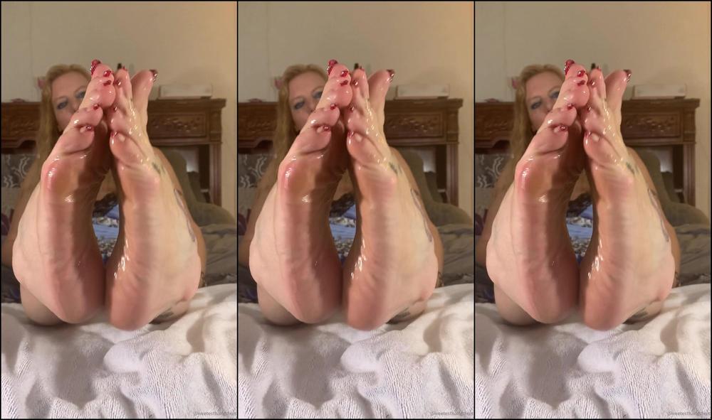 Sweetesthangsfeet Merry Christmas To My Only Fans Enjoi