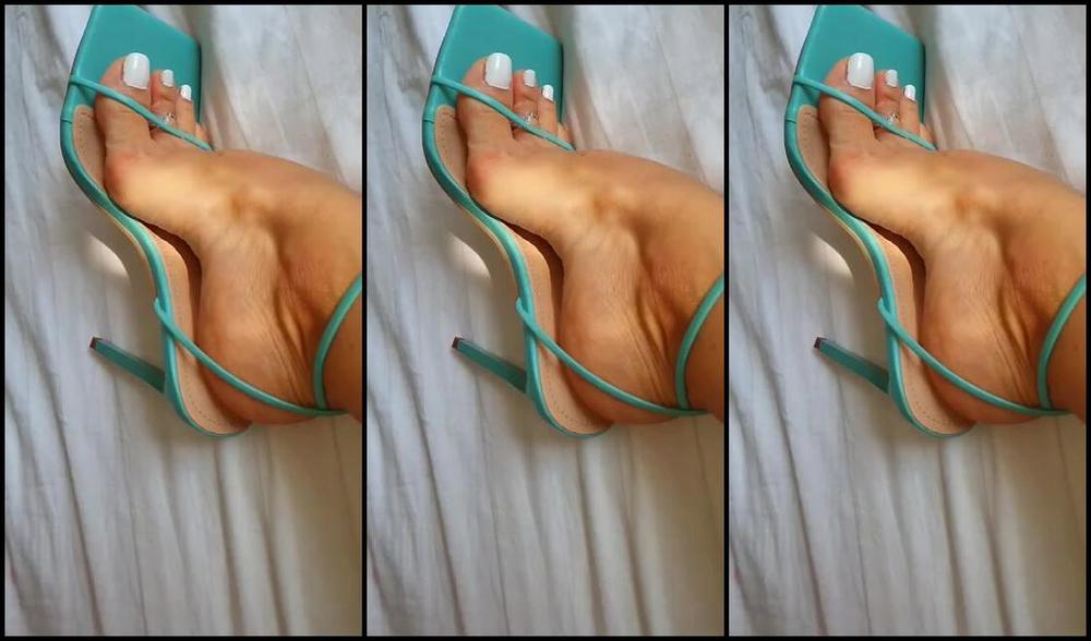 Sofiastoe Aka Sofiastoes Onlyfans Perfect Feet Of Your Dreams