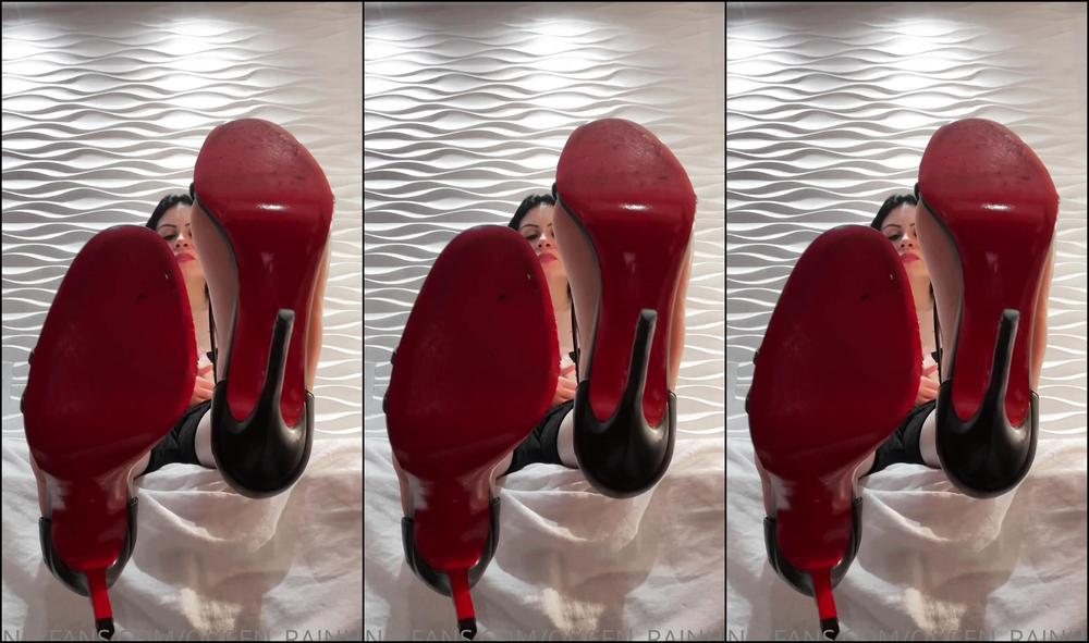 Queen Rainha Louboutin