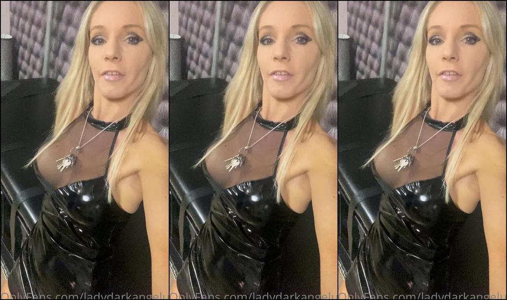 Lady Dark Angel Ready For Fun