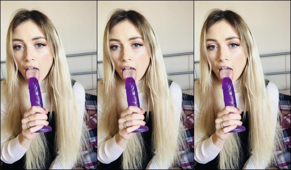 darcy-del-rey-18-01-2020-129064934-saturday-sucks-especially-today.-my-bfs-man-flu-is-so-severe-he-can-t-get-his-dick-sucke